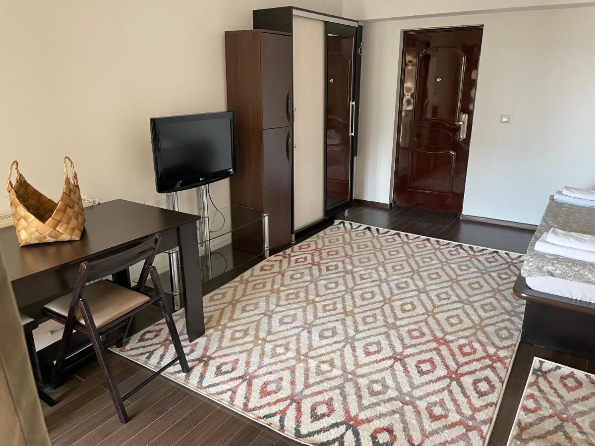 En Passant / A Time In Iasi Apartment Exterior foto