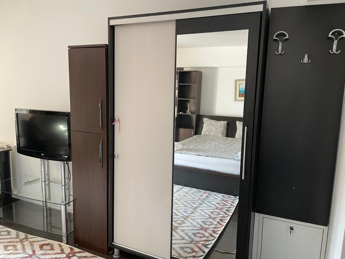 En Passant / A Time In Iasi Apartment Exterior foto