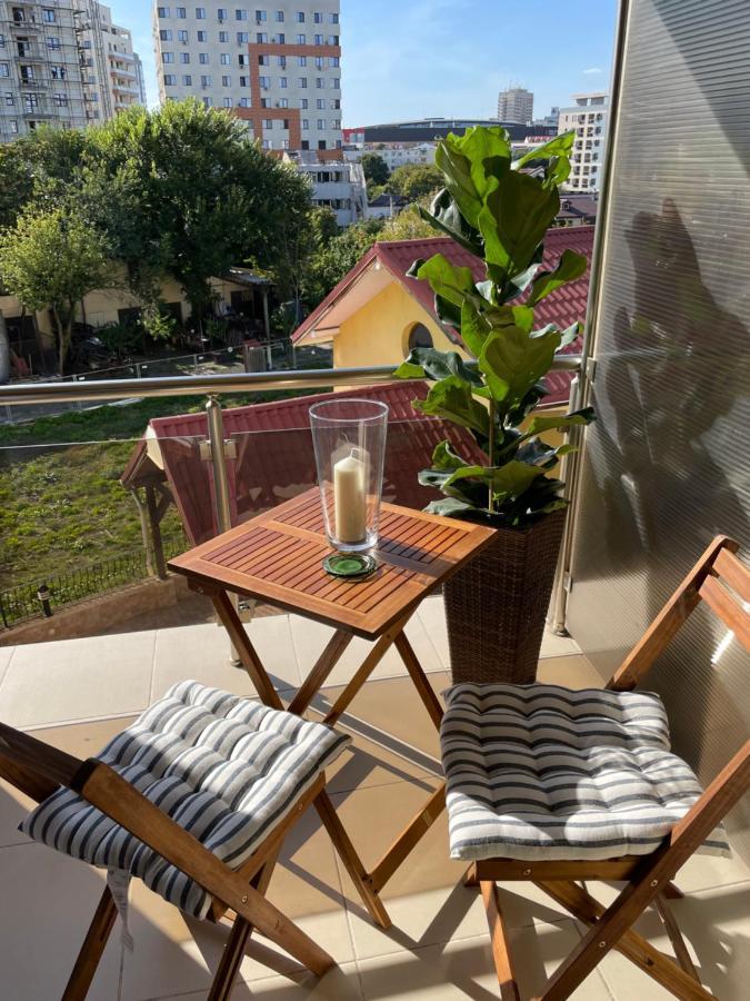 En Passant / A Time In Iasi Apartment Exterior foto